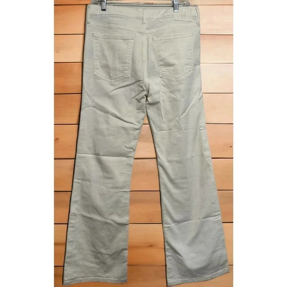 10.11 Studios NWT’s Micaela mid-rise bootcut ivory jeans. Size 27 - Picture 2 of 8